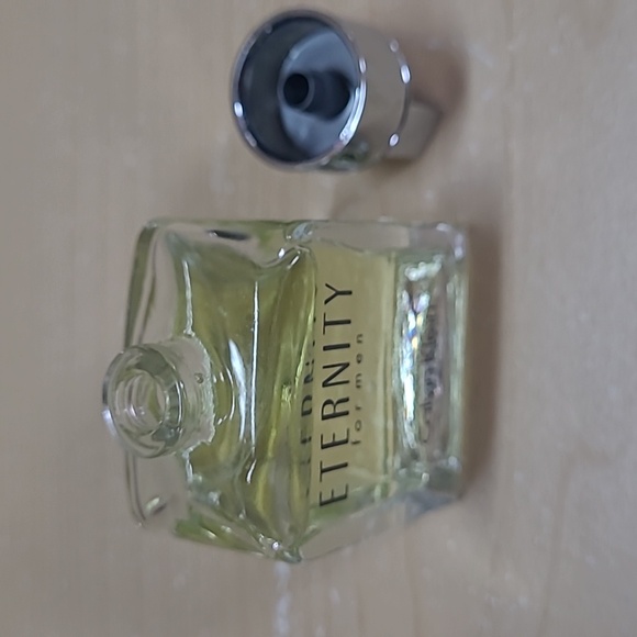 Calvin Klein Eternity For Men Eau De Toilette ~15ml is Slightly Used - Picture 2 of 4